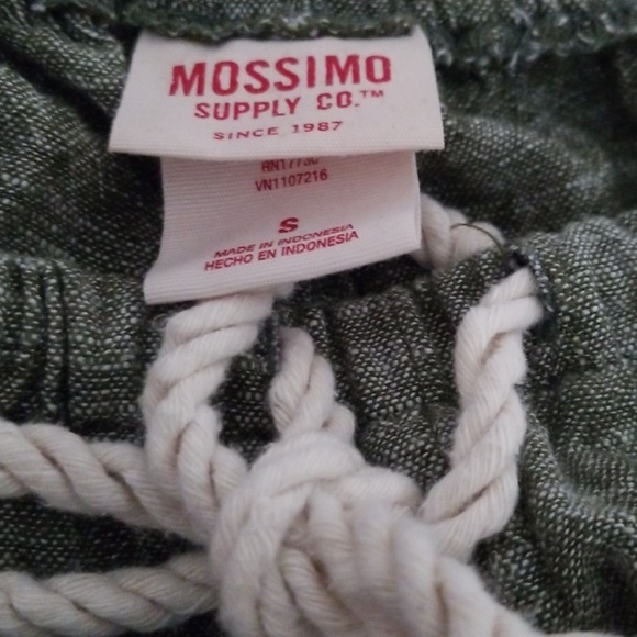 SPRING/SUMMER - Picture 2 of 2